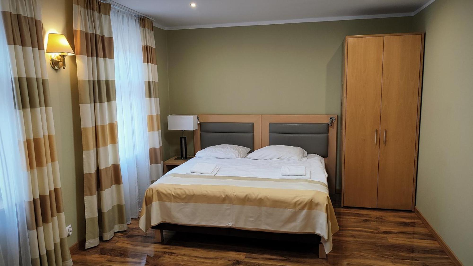 Apartamenty Tessa Jagiellonska カトヴィツェ エクステリア 写真