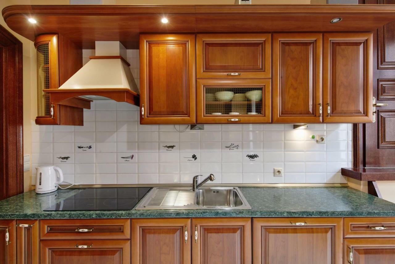 Apartamenty Tessa Jagiellonska カトヴィツェ エクステリア 写真