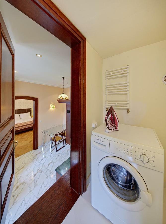 Apartamenty Tessa Jagiellonska カトヴィツェ エクステリア 写真